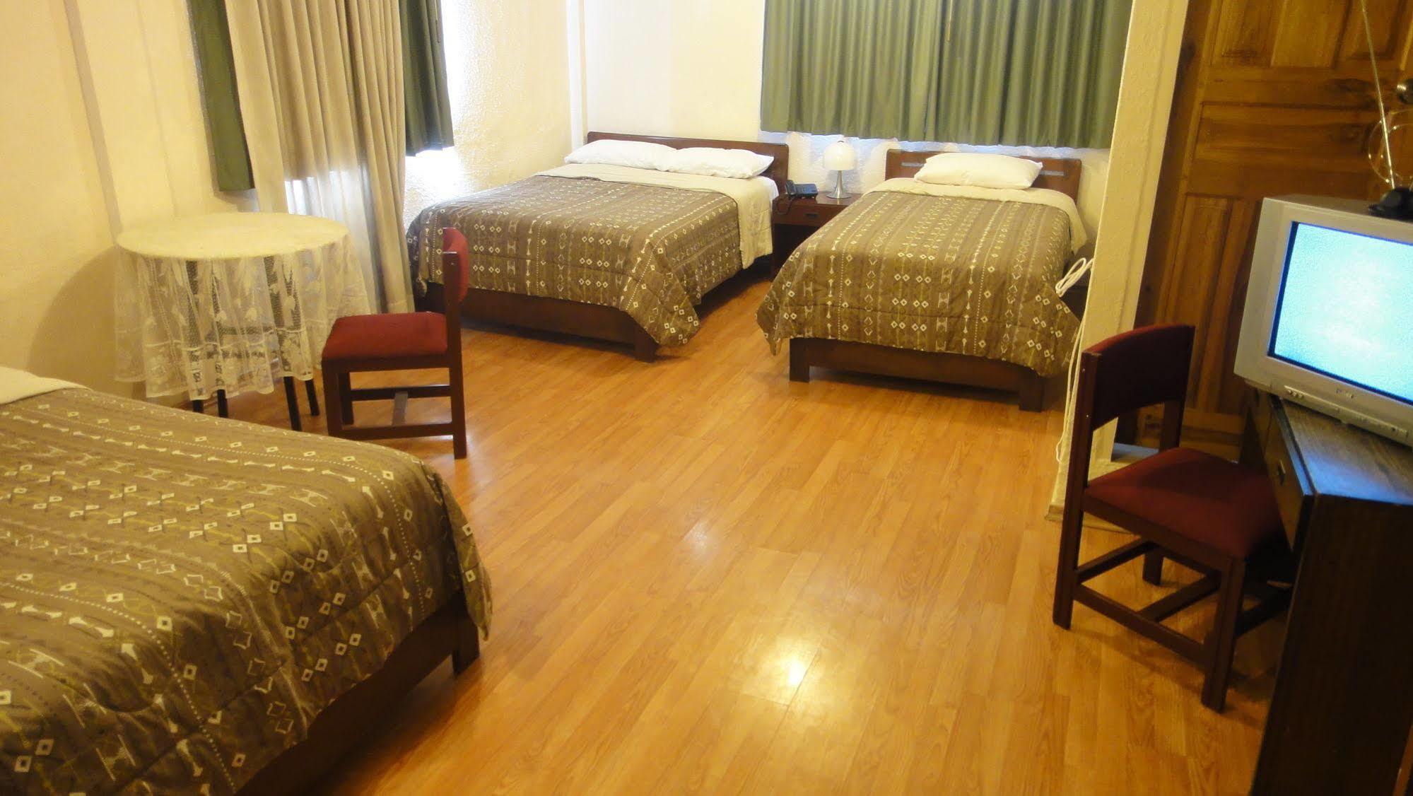 Alston Inn Hotel Quito Ngoại thất bức ảnh